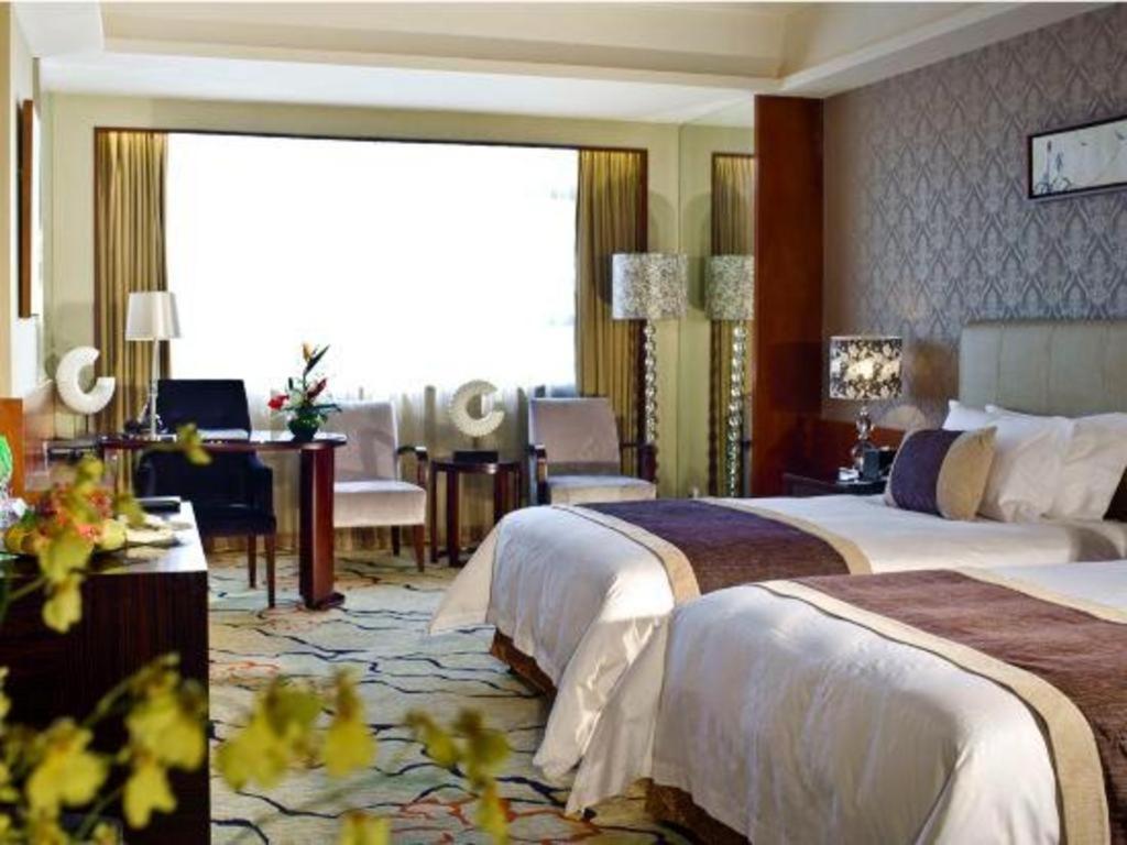 Eurasia International Hotel Tungkuan Kültér fotó
