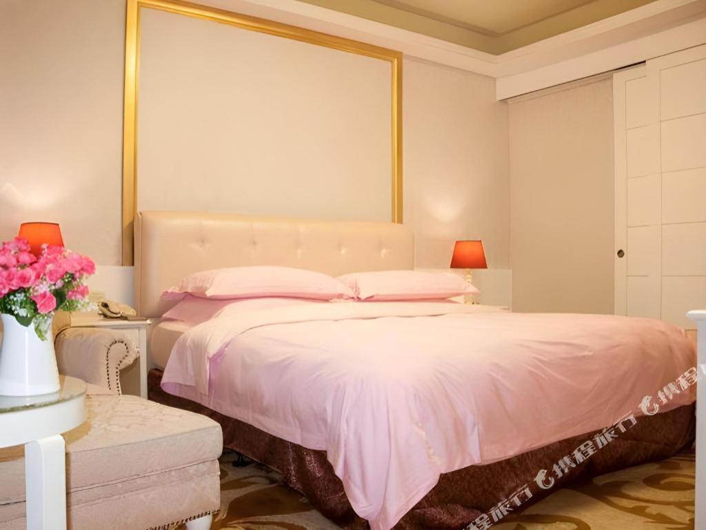 Eurasia International Hotel Tungkuan Kültér fotó