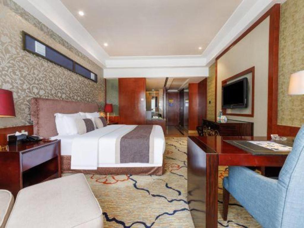 Eurasia International Hotel Tungkuan Kültér fotó
