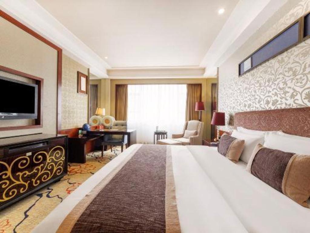 Eurasia International Hotel Tungkuan Kültér fotó