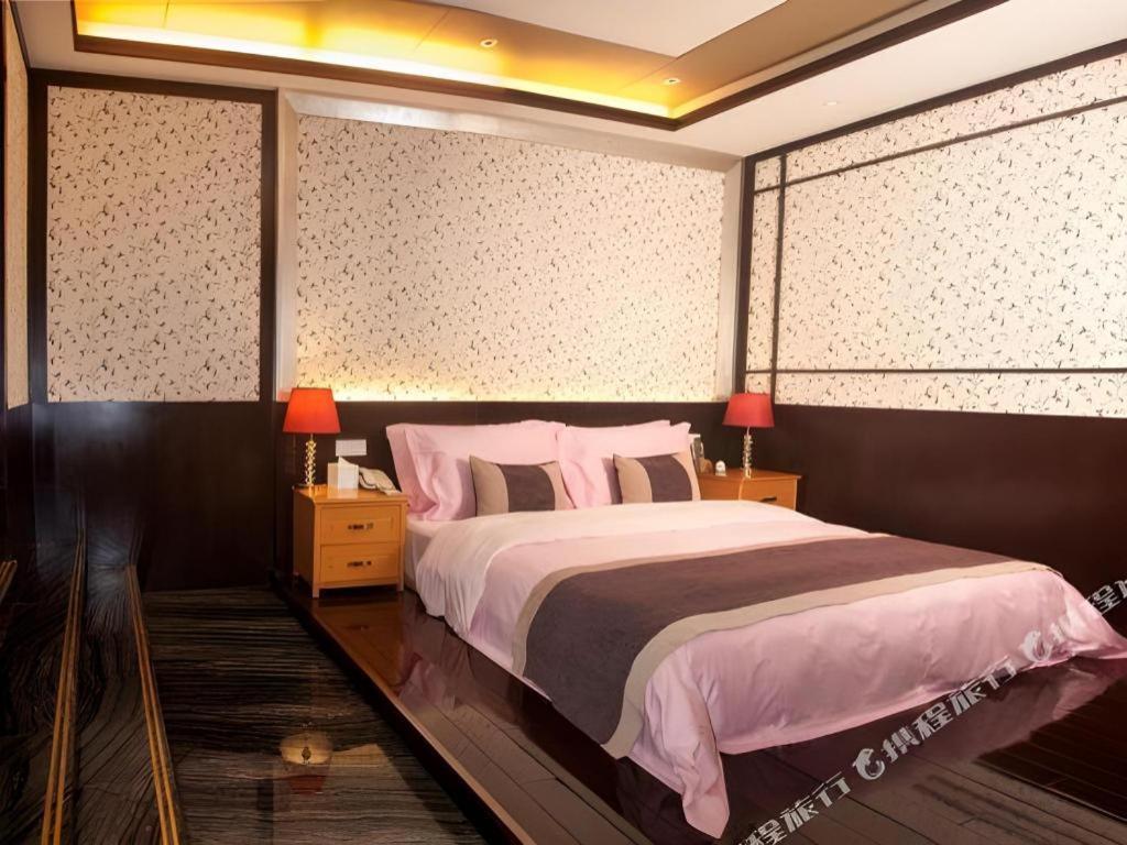 Eurasia International Hotel Tungkuan Kültér fotó