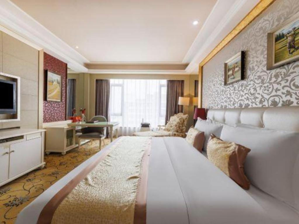 Eurasia International Hotel Tungkuan Kültér fotó