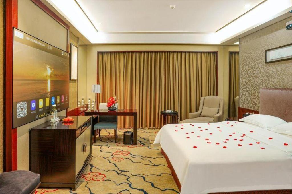 Eurasia International Hotel Tungkuan Kültér fotó
