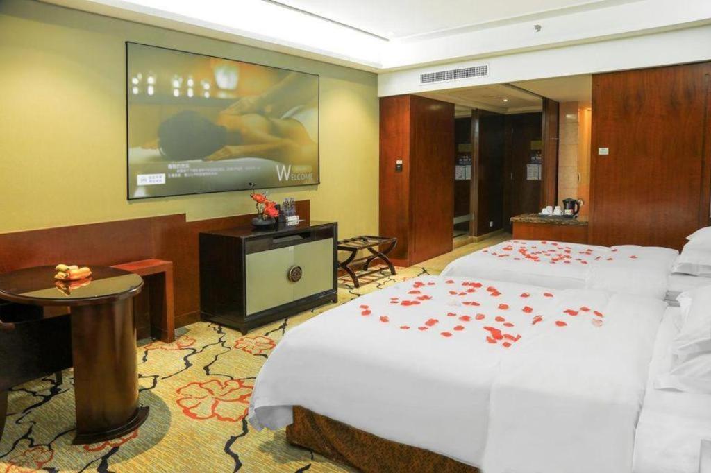 Eurasia International Hotel Tungkuan Kültér fotó